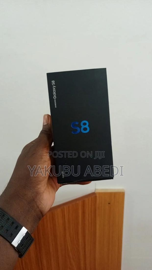 New Samsung Galaxy S8 64 GB Black · Photo 2