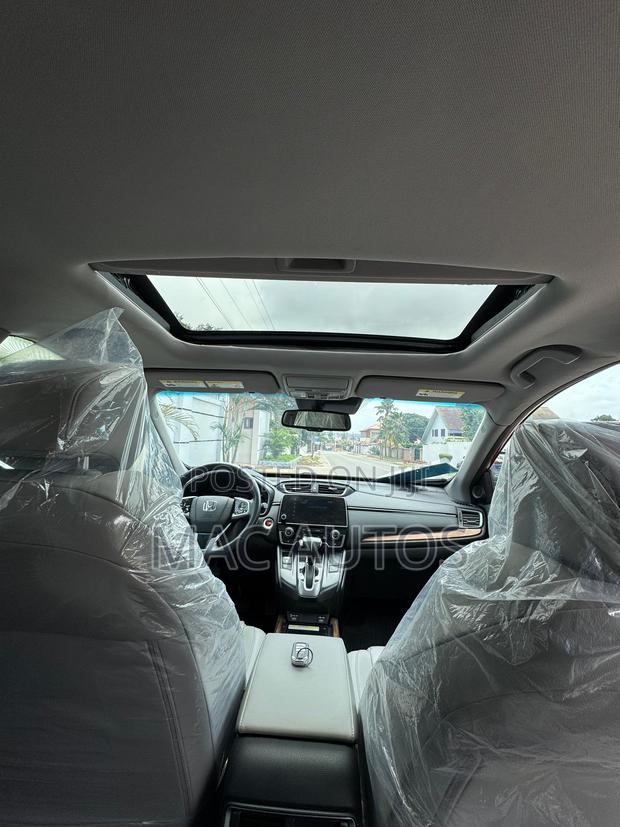 Honda CR-V Touring 2022 Red photo 8