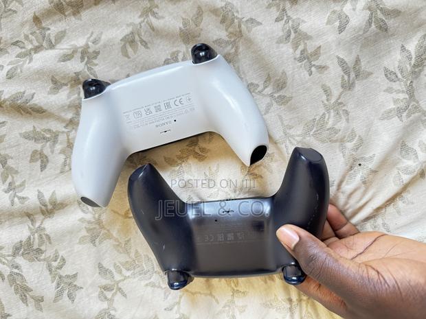 Sony Dual Sense Controller With Anti-Stick Drift Sticks for Ps5 photo 2