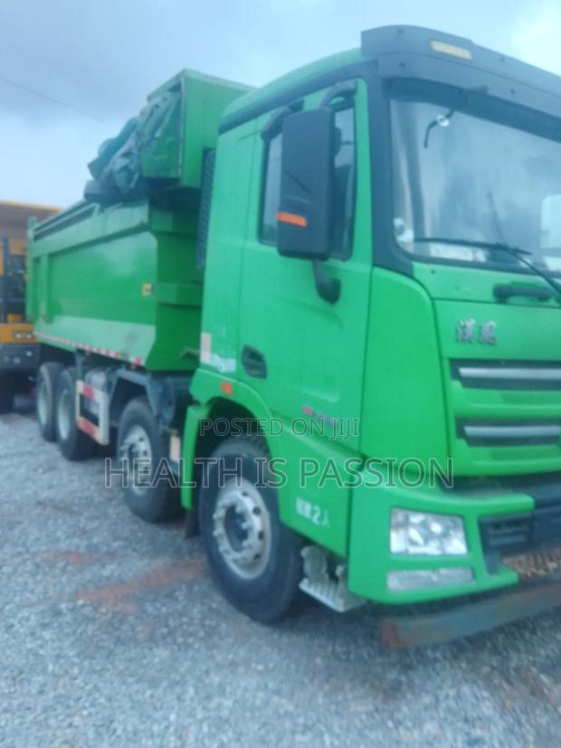 Brand New Tipper Truck for Hot Sale, 25cubic photo 4