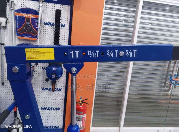 2 Ton Foldable Engine Crane For Mechanic Shops - Wxc1a02 · Photo 3