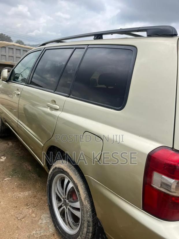 Toyota Highlander 4x4 2007 Gold