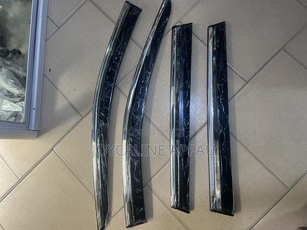 Original Toyota Rav4 2015 to 2024 Window Visor/Rain Guard Chrome photo 5