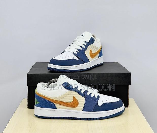 Nike Air Jordan 1 Low Sp Alternate Blue · Photo 3