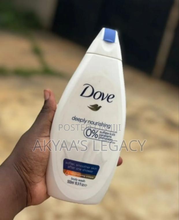 Dove Nourishing Body Wash · Photo 2