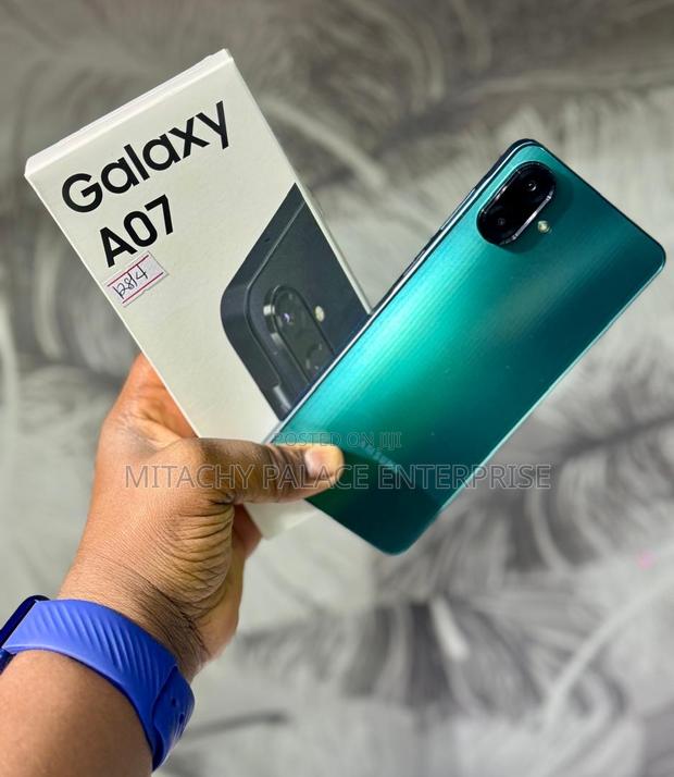 New Samsung Galaxy A07 4G 128 GB Green photo 5
