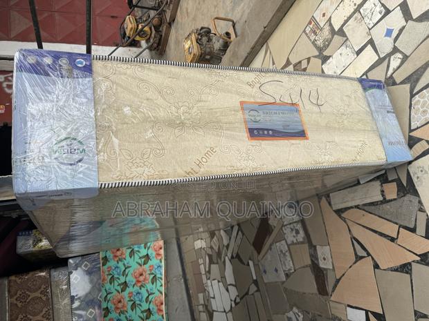 15inches Super High Density Mattress for Sale · Photo 2