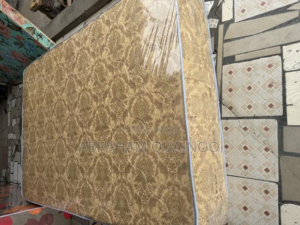 8inches Standard Double Mattress for Sale · Photo 2