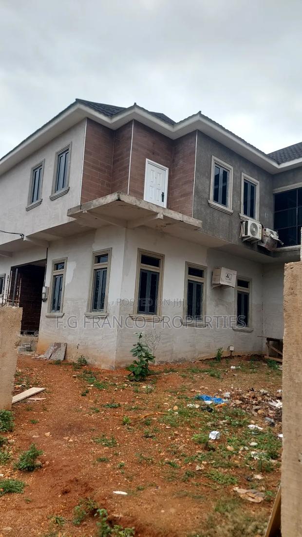 4bdrm House in Kg. Franco, Spintex for sale · Photo 2