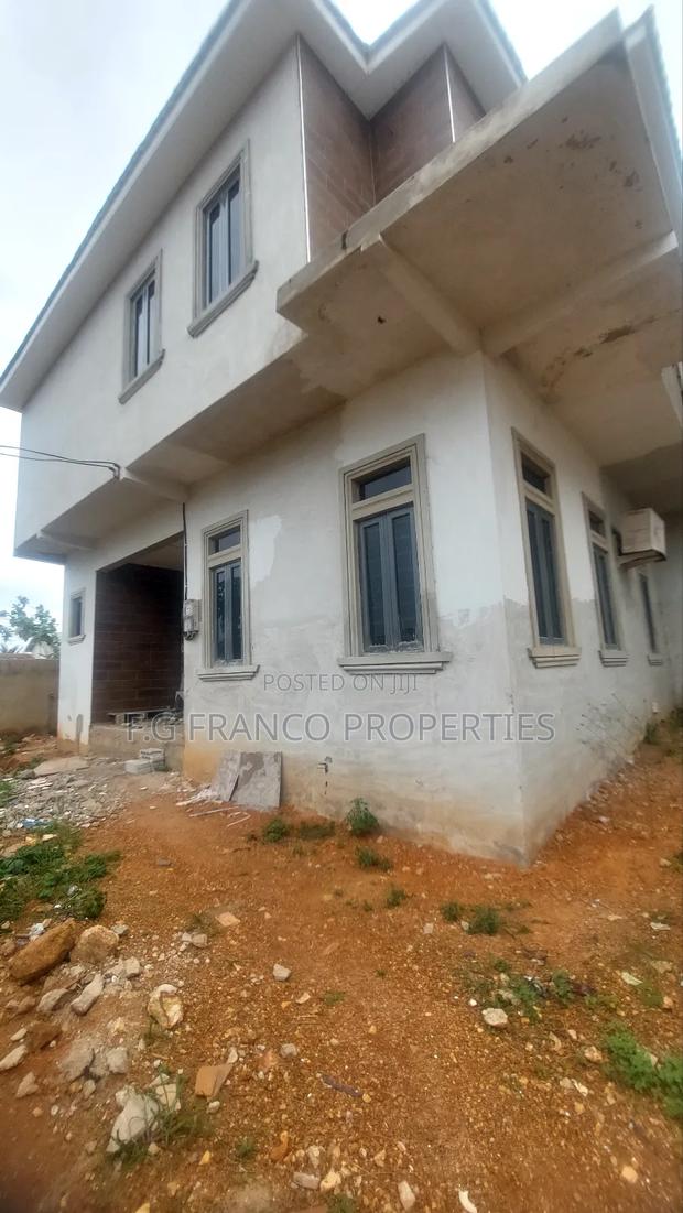 4bdrm House in Kg. Franco, Spintex for sale · Photo 4