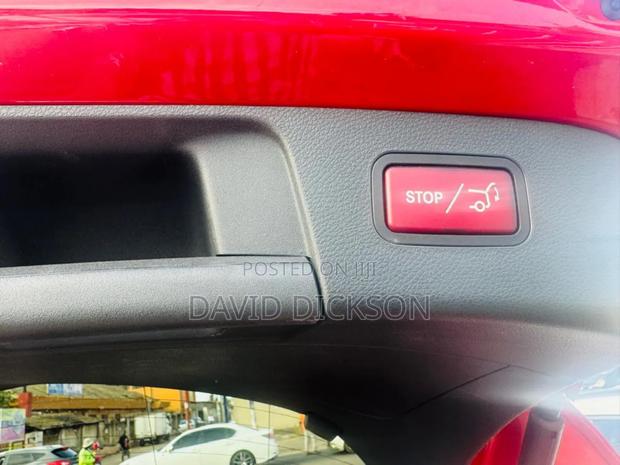 Mercedes-Benz GLA 250 2018 Red