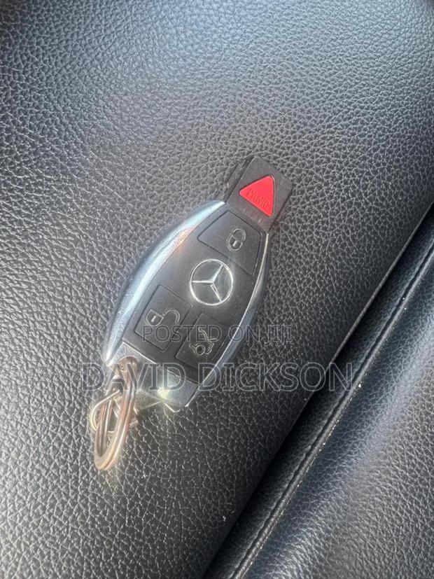 Mercedes-Benz GLA 250 2018 Red