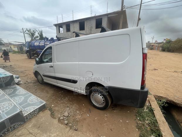 Citroen Jumper 2007 White photo 2