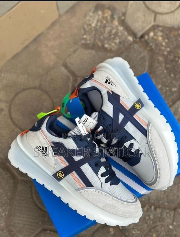 Adidas A55 Sneaker · Photo 4