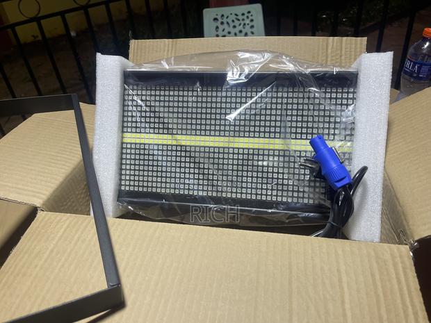 Eight Section 8w Quality Strobe Lights at Wholesale Prices photo 6