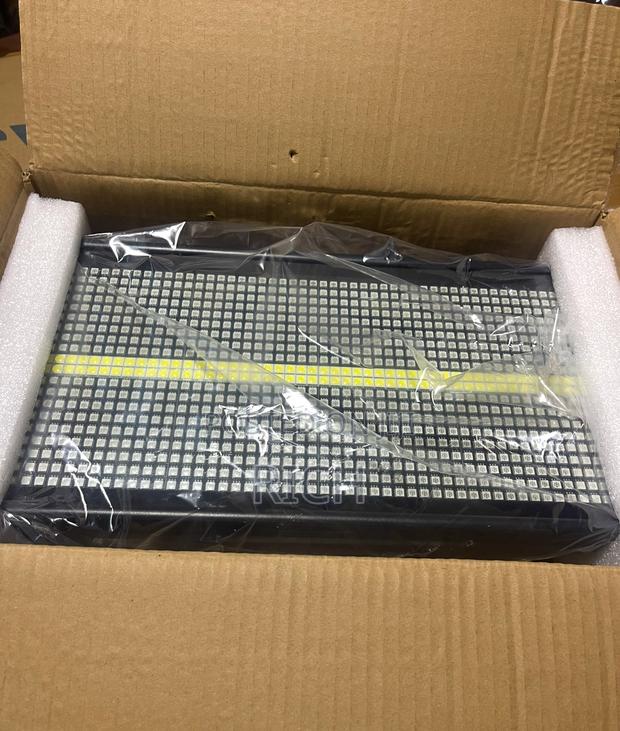 Eight Section 8w Quality Strobe Lights at Wholesale Prices