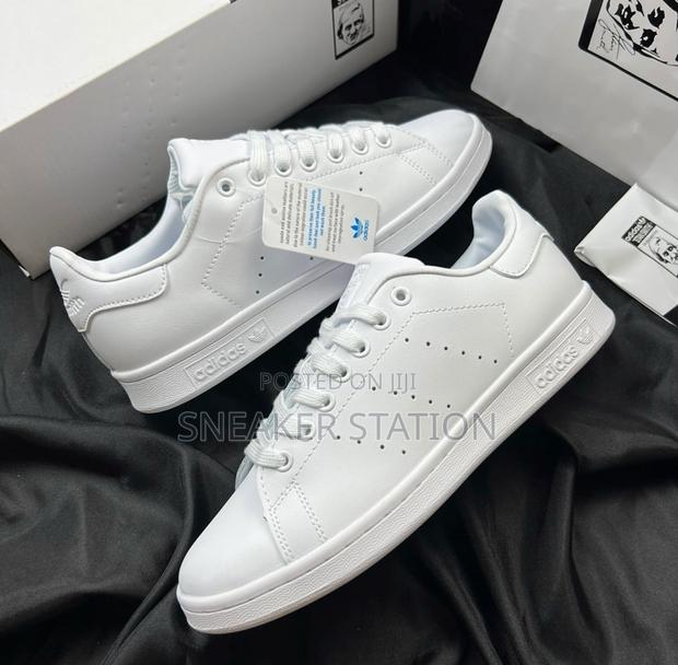 Adidas Stan Smith All White · Photo 4