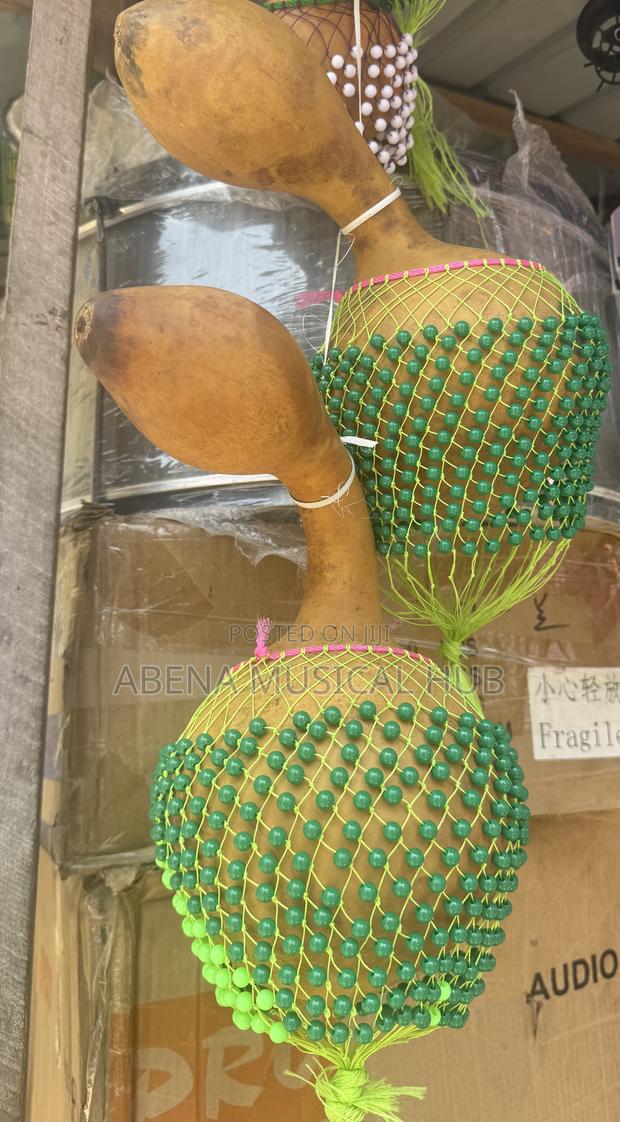 Local Maracas · Photo 2
