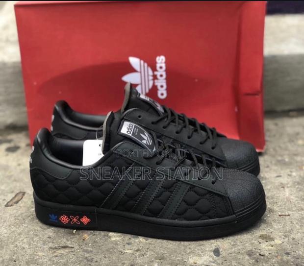 Adidas Unisex Superstar Og Sneaker · Photo 3