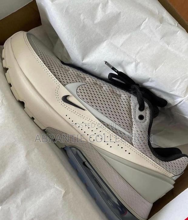 Nike Airmax Pulse Sneaker Available · Photo 4