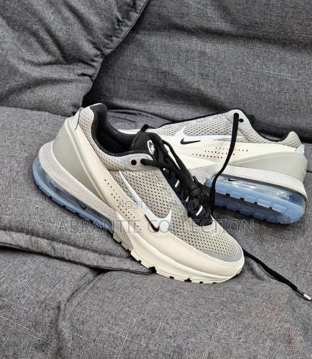 Nike Airmax Pulse Sneaker Available · Photo 3