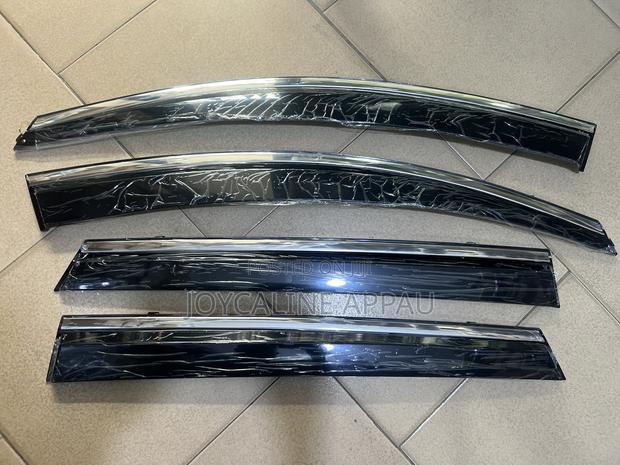 Original Kia Sorento 2013 to 2020 Window Door Visor/Guard Chrome photo 4