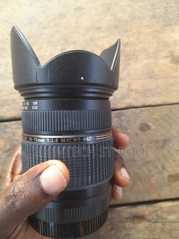 28-75mm Zoom F2.8 Wide Lens Tamron photo 5