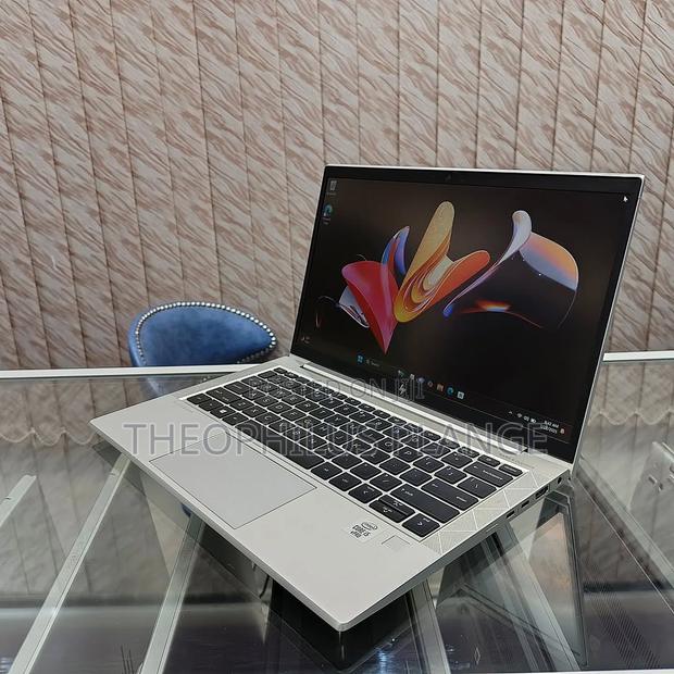 New Laptop HP EliteBook 830 G7 8GB Intel Core I5 SSD 256GB · Photo 4