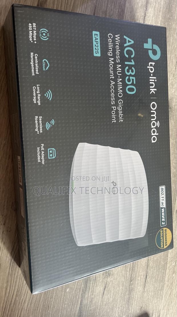 Tp-Link Eap225 Ac1350 Wireless Access Point Ceiling · Photo 1