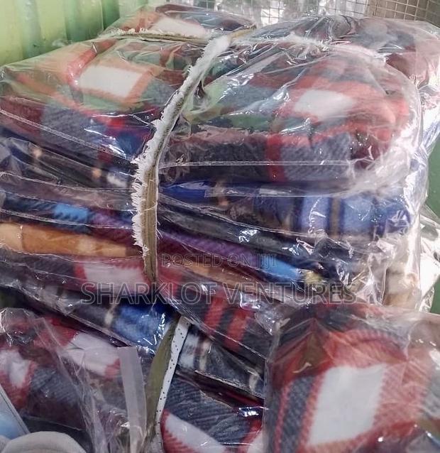 Student's Blanket · Photo 3