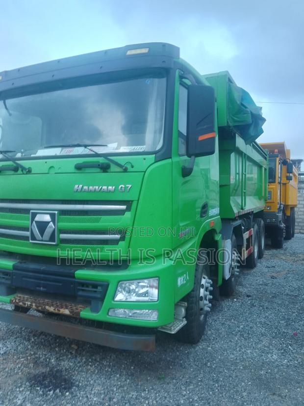 Brand New XCMG Tipper Truck, 12wheels With Movable Rolling Cover Sale photo 2