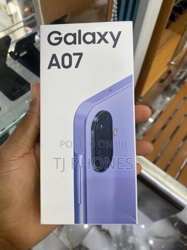 New Samsung Galaxy A07 4G 64 GB Blue