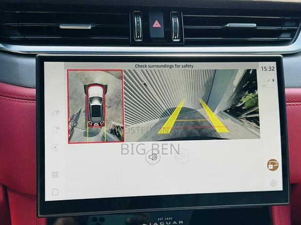 Jaguar F-Pace SVR 2022 Matt Black