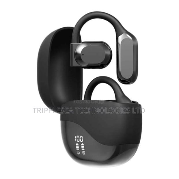 M62 TWS Wireless Earphone · Photo 2