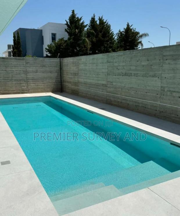 Swimming Pool Constructions · Photo 4