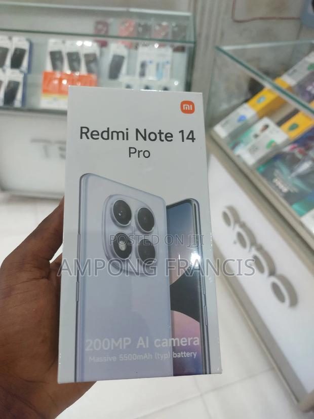 New Xiaomi Redmi Note 14 Pro 256 GB Silver · Photo 3