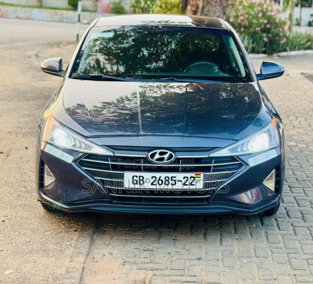 Hyundai Elantra SE 2020 Gray