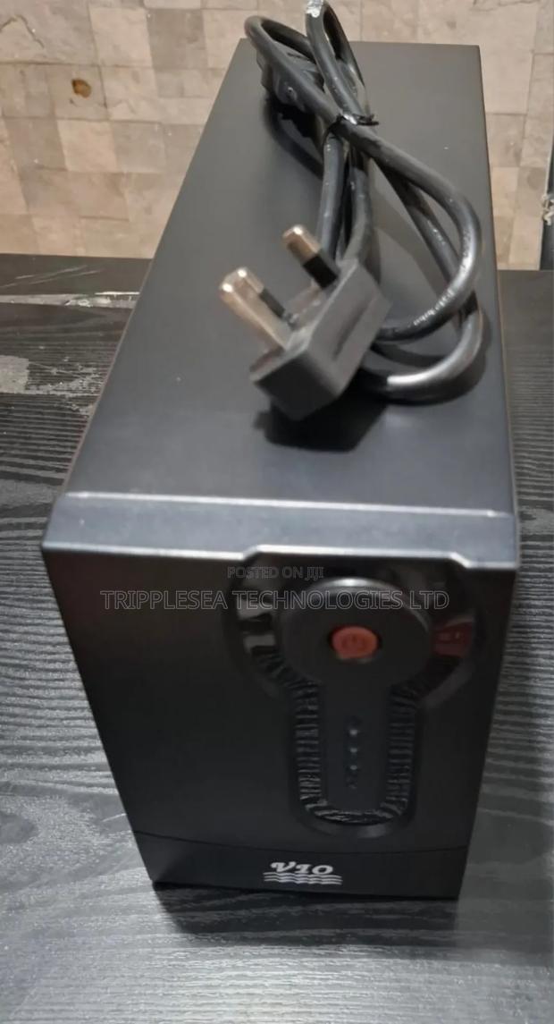 Vio Ups 2000va 1200w · Photo 2