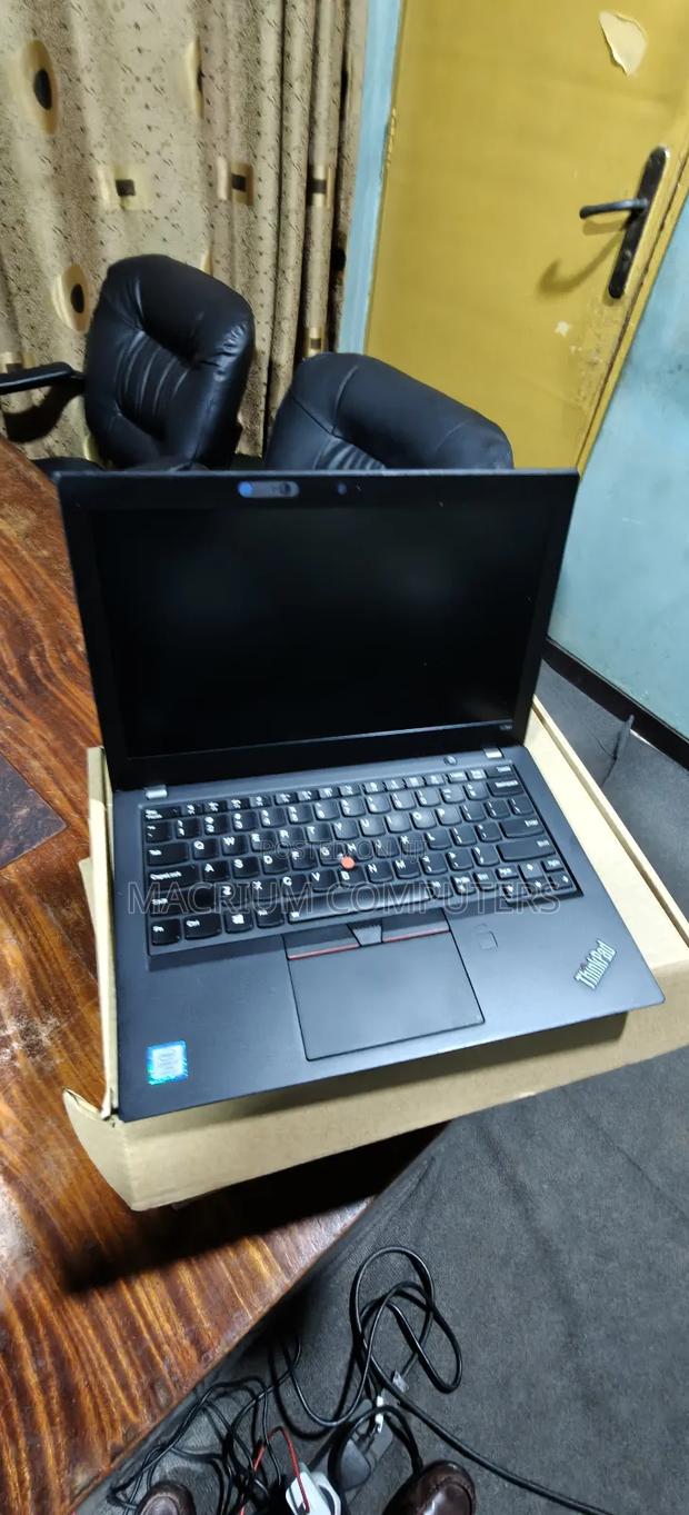 Laptop Lenovo ThinkPad X280 8GB Intel Core I5 SSD 256GB photo 3