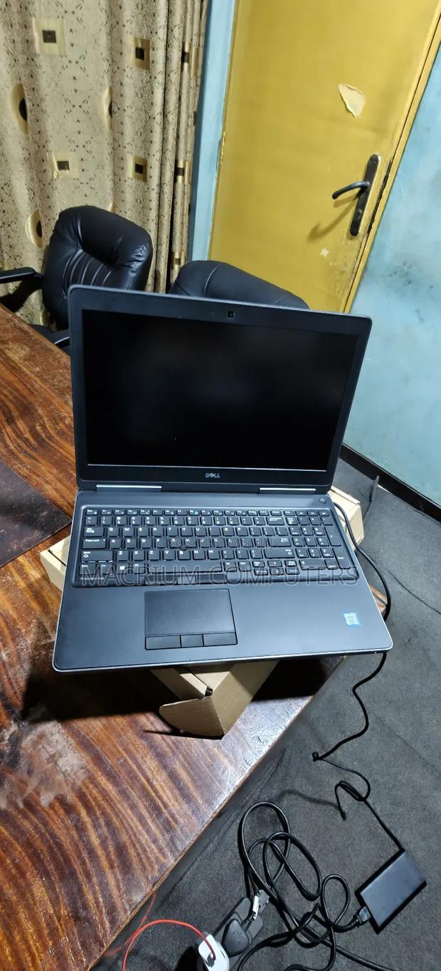 Laptop Dell Precision 15 7520 16GB Intel Core I7 SSD 512GB photo 4