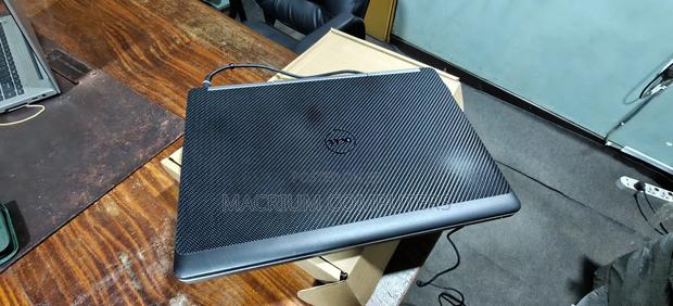 Laptop Dell Precision 15 7520 16GB Intel Core I7 SSD 512GB photo 5