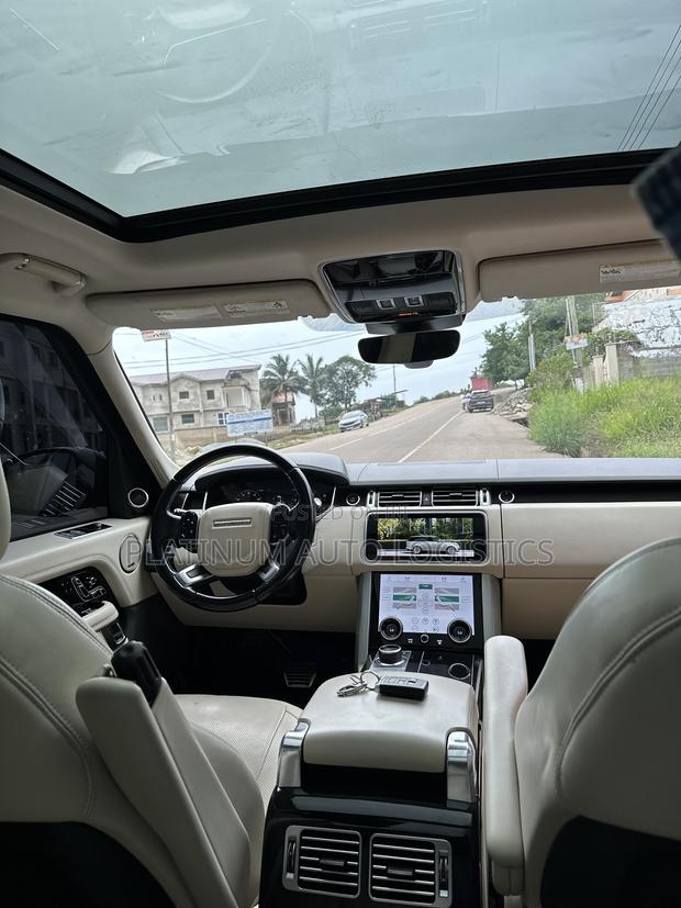 Land Rover Range Rover Westminster SWB 2022 Gray photo 7
