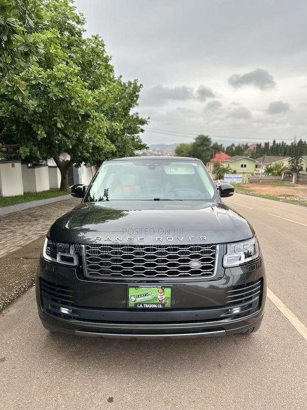 Land Rover Range Rover Westminster SWB 2022 Gray photo 2