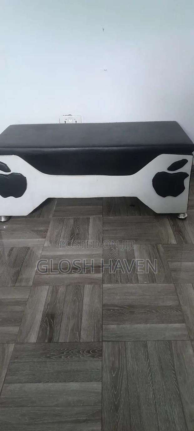 Used Center Table · Photo 4