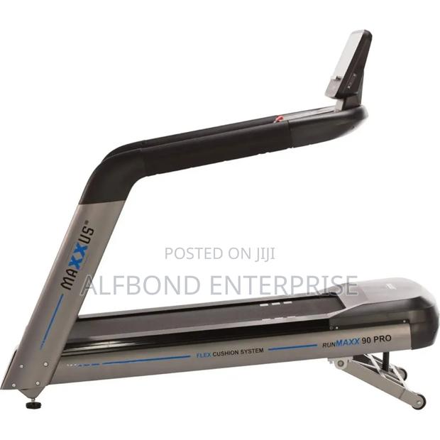 Maxxus Germany Commercial Robust Treadmill 200kg photo 4