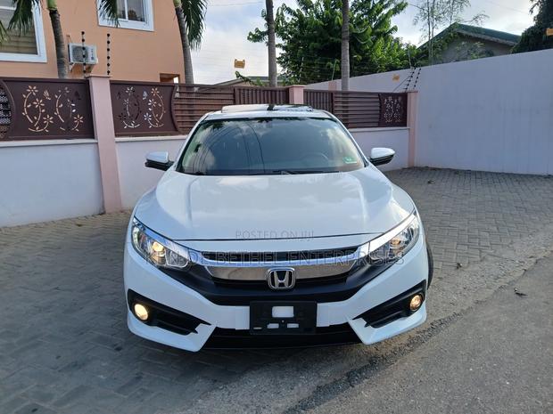 Honda Civic EX-T Sedan 2018 White photo 6