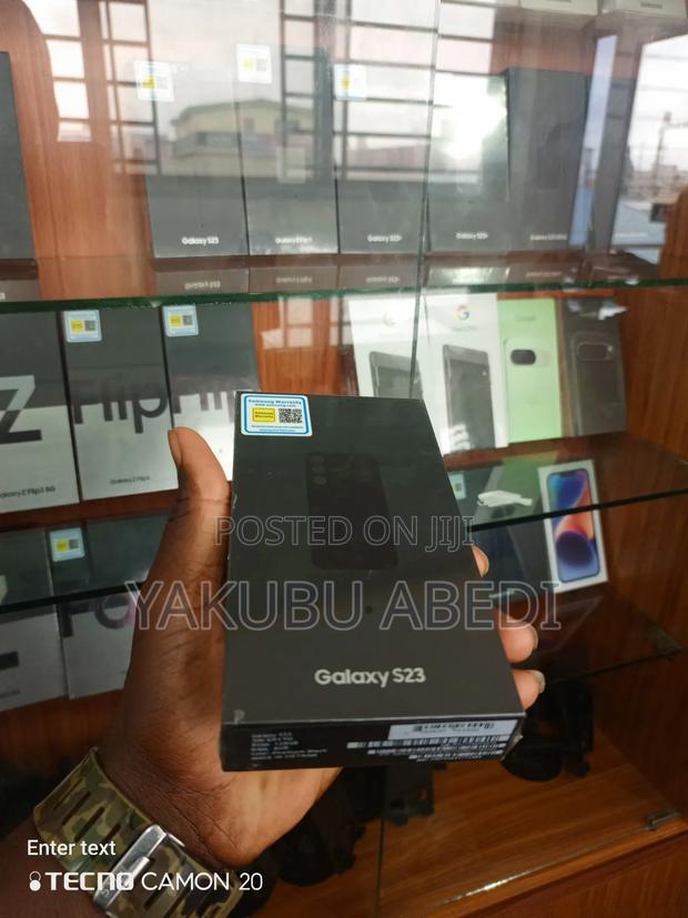 New Samsung Galaxy S23 256 GB Pink · Photo 2