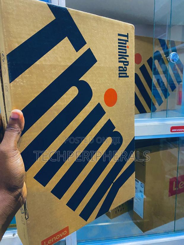 New Laptop Lenovo Thinkpad E15 8GB Intel Core I5 SSD 512GB photo 3