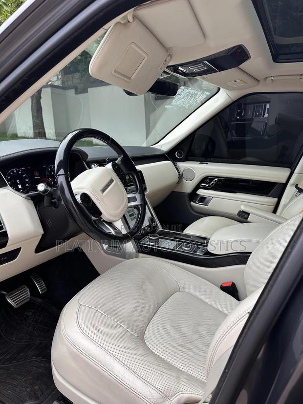 Land Rover Range Rover Westminster SWB 2022 Gray photo 8