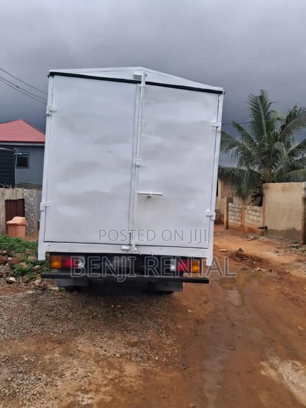 Mazda Biante 2014 White